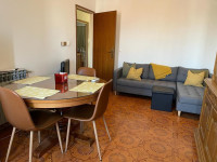 KMAN DVOSOBAN STAN DUGOROČNO STUDENTIMA ILI CIMERIMA 70.00 m2