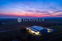 Kneževi Vinogradi, Zmajevac, prodaje se uhodana vinarija