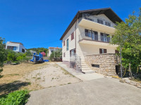 .::: Komforna obiteljska kuća u Murteru, 1. red :::.