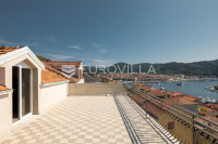 Korčula, Vela Luka, obiteljska kuća u blizini mora s lijepim pogledom
