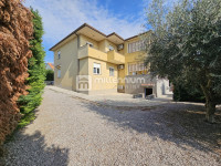 Kostrena, 281.19m2, samostojeća kuća s 2 stana