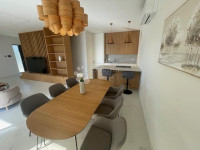 Kostrena -luksuzan stan za najam 260m2 bazen ,garaža