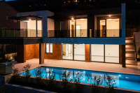 KRILO JESENICE | NOVA LUKSUZNA VILA 5* | 100 m OD MORA