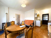 Križ , stan 100 m2, stan - prostor 50 m2, u kući