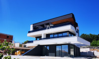 Krk,luksuzni penthouse sa bazenom i predivnim pogledom na more!! ID 31