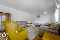 KSAVER 150 m2 (prekrasan 5 soban stan + balkon + garaža)