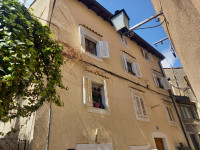 KUCA- 100M DO MORA S BALKONOM