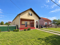 Kuća 177m2 na parceli od 1623 m².m2, Koprivnica, Hlebine
