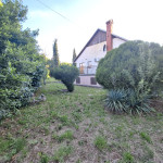 Kuća 180 m² s garažom i 900 m² okućnice – VINEŽ