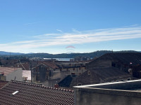 KUĆA S 2 STANA + KUĆICA ZA ADAPTACIJU! ŠIBENIK, VAROŠ