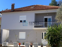 Kuća 220 m2 PRODAJA Kali, Ugljen, samostojeća, okućnica, polged na mor