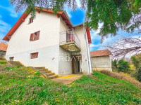 KUĆA SA 4 APARTMANA, JEŽOVEC
