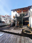 Kuća sa 6 apartmana, Sabunike-Privlaka