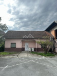 Kuća 70m2 + Poslovno stambeni objekt 230m2, Petrinja