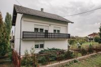 Kuća: Bosiljevo, 300.00 m2