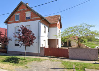 Kuća: Cerić, 300 m2 1/4