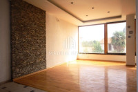 Kuća s 4 stana, Maslina, 640m2 okućnice