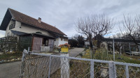 5 km od Zaboka, obiteljska kuća, Prodaja