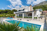 Kuća: Duće, 250.00 m2