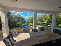 Kuća za dugoročni najam prvi red do mora - Diklo