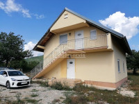 .::: Kuća u Gračacu :::.