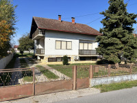 Kuća: Gradići, 360 m2 + Garaža (2x)  54m2