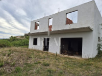 Kuća u izgradnji 248 m2,P+1,okućnica 5.000 m2