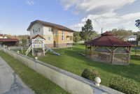 Kuća katnica 360 m² | 2 stana | parcela 3.324 m² |