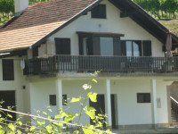 Kuća: Klanjec, 100 m2 - VINOGRAD 2000 trsova+voćnjak sa 50 voćaka !!!