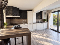 Kuća koja ima sve – 330 m², vrt i useljiv interijer