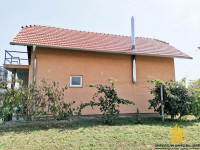 Kuća: Krašić, Hrženik 120 m2 sa 850 m2 okućnice i VINOGRADOM