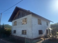 KUĆA U LJUBEŠĆICI