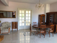 Kuća, Samobor, 200m2, parcela 2500m2, garaže, terasa