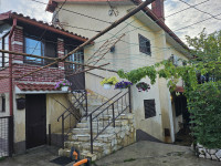 Oglas od vlasnika! Kuća: Marčelji, 190.00 m2