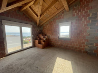 Kuća Maslenica, odlična investicija, 152,25 m2+okućnica, pogled na mor