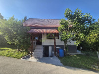 Kuća za odmor ili trajno stanovanje spremna za uživanje! Jarki