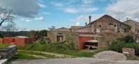 KUĆA S OKUĆNICOM U SRCU ISTRE