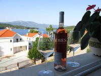 Prodaja kuće s pogledom na more na otoku Korčuli