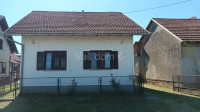 Kuća Prodaja Petrinja 88 m2