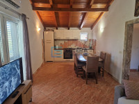 Kuća prodaja POLAČA 160 m2 na 2396 građevinske parcele