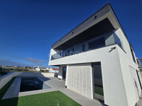 Kuća Prodaja Privlaka 179.58 m2