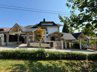 Samobor- prostrana, adaptirana kuca 593 m2 u mirnom okruzenju