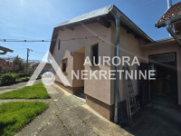 Kuća: Sisak, 178.00 m2