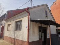 Kuća: Slavonski Brod, cca 150.00 m2