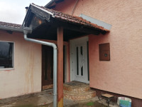 Kuća: Slavonski Brod, 130.00 m2