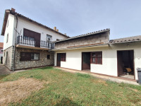 Kuća: Slavonski Brod, 140.00 m2