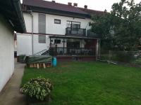 Kuća: Slavonski Brod, 180.00 m2