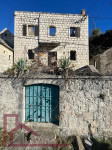 Kuća, Split - Donje Sitno, 200.00 m2, prodaja