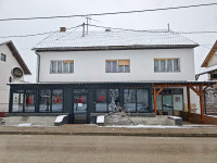 Kuća sa uhodanim ugostiteljskim objektom u Vrginmostu (Gvozd)