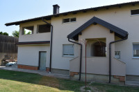 Kuća: Velika Gorica, 220.00 m2